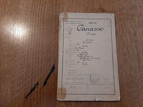 1941 French soldier book issued in Casablanca - prisoner 1943 in Spain - many questions