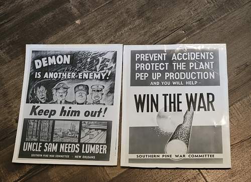2 possibly Vintage WW2 Bulletin Flyers Southern Pine War Committee Advertisements