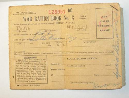 1942 20 Centavo Note - USAFFE ; USA War Ration Book No 3