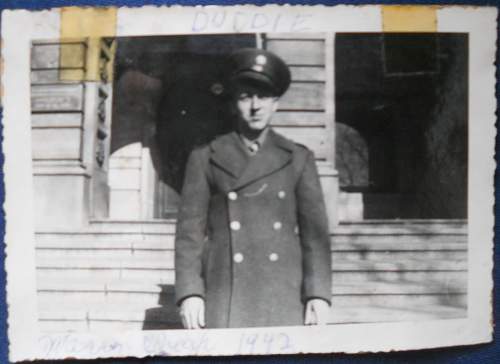 My family during WW2 (1942) Navy?