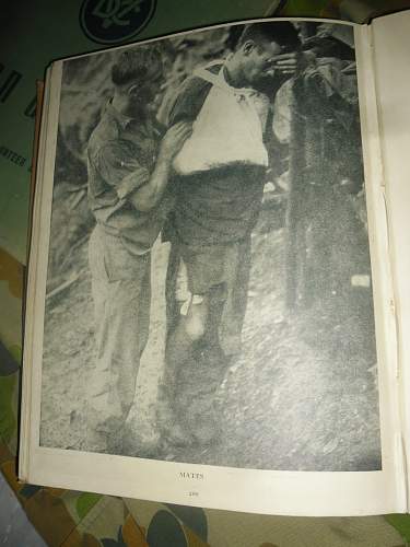 this weeks pick up's 2 australian ww2 era books and a old photo some aussies in uniform.