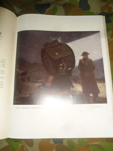 this weeks pick up's 2 australian ww2 era books and a old photo some aussies in uniform.