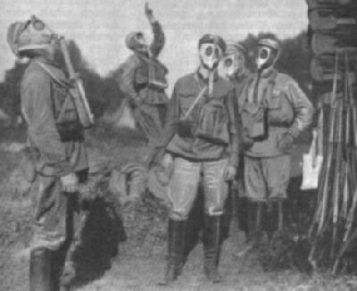 Red Army Soldiers wearing gas masks: anyone have photos?