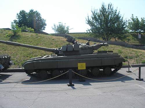 Russian Tank Captured In Eastern Ukraine