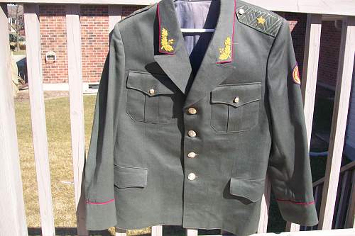 Is this a Major Generals Ukrainian tunic or a fake