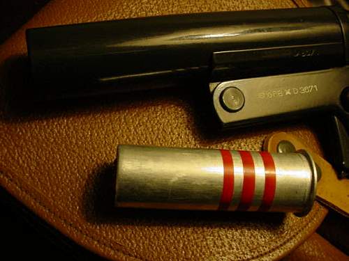 Cezch Flare gun,&quot;red rain&quot; find