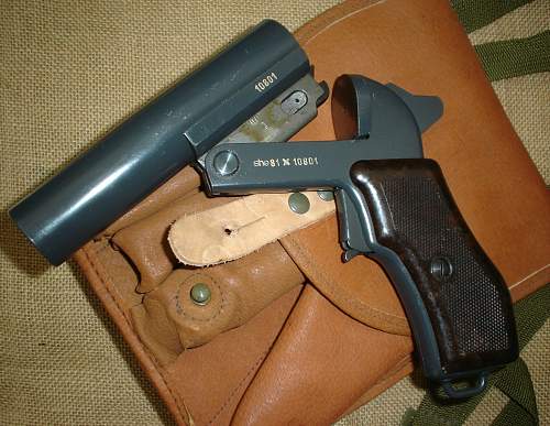 polish 4-gauge  flare pistol
