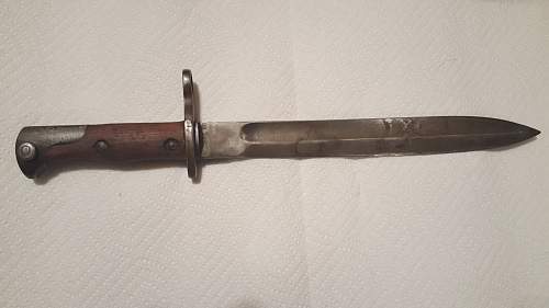 Does anyone here know what kind of bayonet this is and from what war and what country?