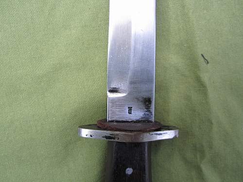 FAKE ALERT: WW1 Gottieb Hammersfahr trench knife&quot;.