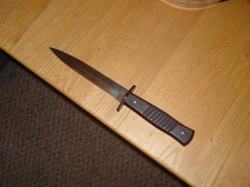 FAKE ALERT: WW1 Gottieb Hammersfahr trench knife&quot;.