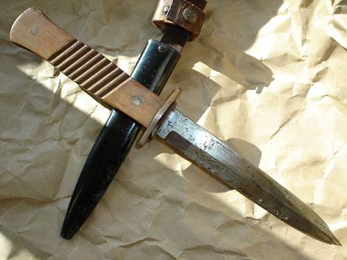 FAKE ALERT: WW1 Gottieb Hammersfahr trench knife&quot;.