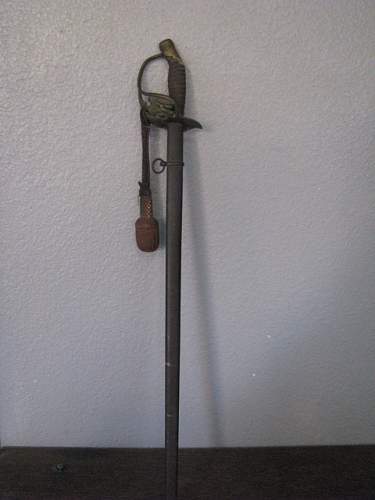 Help with Sword identification please ?