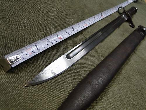 Sanderson 1907 hooked quillon bayonet