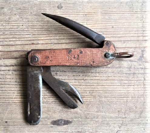 The humble British Jack Knife