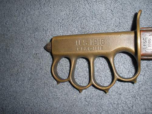 1918 knuckle knife