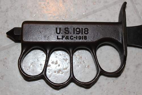 LF&amp;C 1918 knuckle knife Real or fake