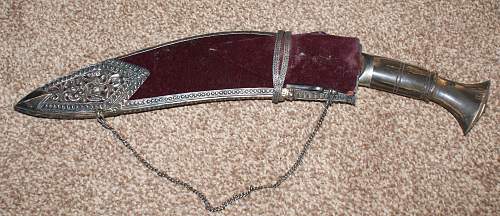 dump find is this a real gurkhas Khukuri