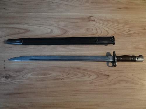 1907 year old bayonet