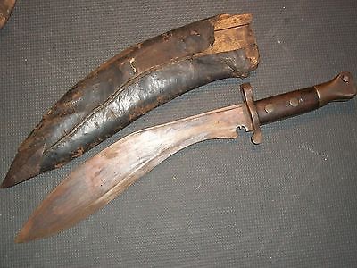 Weird Gurkha knife. Need help