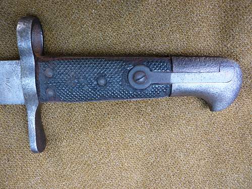 Snider carbine 2nd-type sawback bayonet