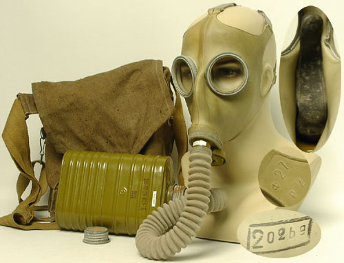Soviet Mod. O8 Gas Mask (retrofitted for Luftshutz usage)
