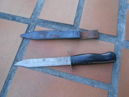 Soviet fighting-knife of WWII &quot;NR 40&quot;