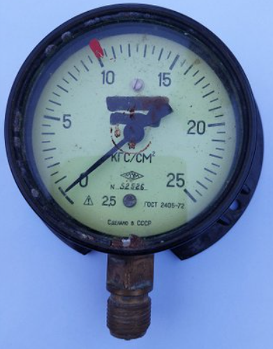 &quot;Whiskey&quot; Class submarine pressure gauge