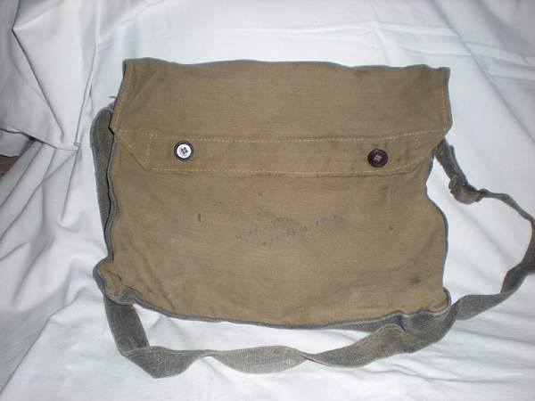 BN-T5 gasmask with odd bag.