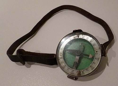 wrist compass