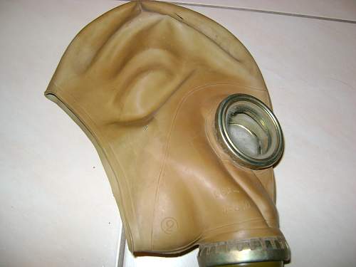Soviet or East German gas mask