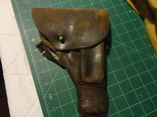 I Believe this to be a WW2 TT 33 Holster