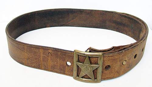 Variations of the M35 Officers' Belt?