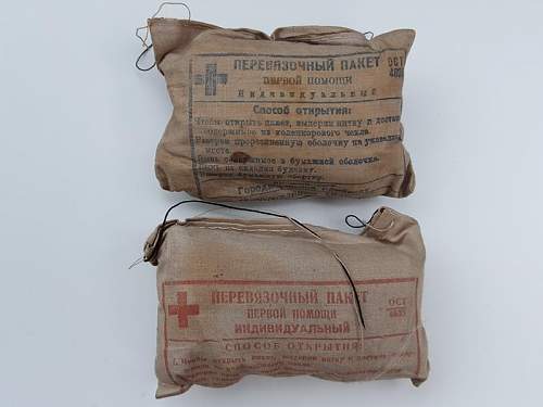 First aid: RKKA bandages and medic tools