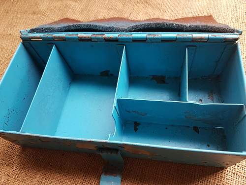 Aust. Metal Ammo Box 1941 - Anyone know what this held?