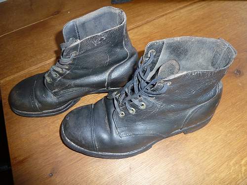 British Boots , ww2  ?