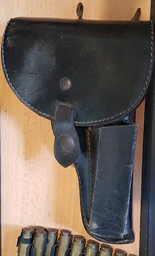 Identifying Leather Pistol Holster &amp; Ammo Pouch