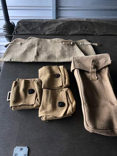 British ammo pouches. Never seen these