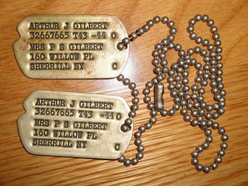 WWII  US dog tags