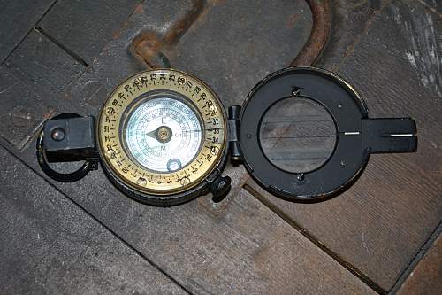 MkIII 1939 British marching compass - fake or  genuine?