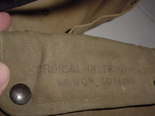 Doctors leggins and pouch ww2?