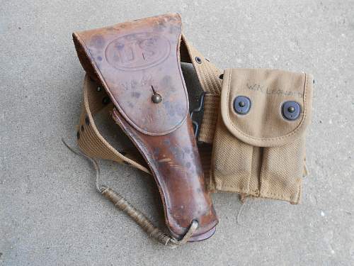 1941-1942 Holster &amp; Utility Belt