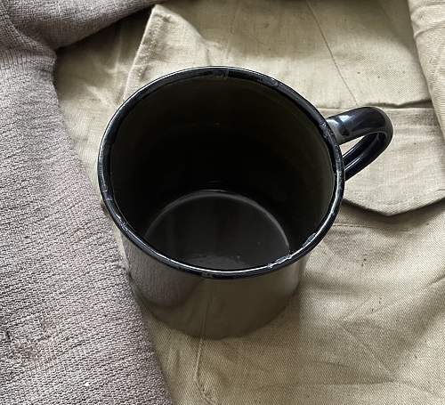 Rare 1945 dated RAF / Air Ministry enamel mug