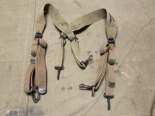 US M1936 suspenders - soldier research