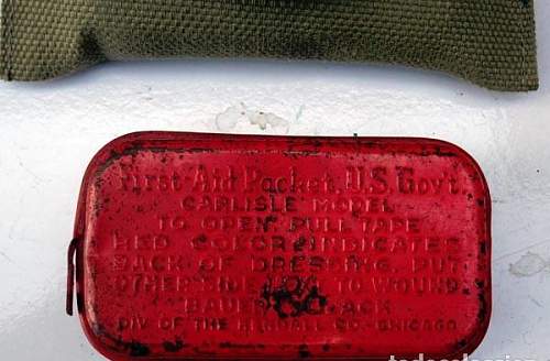 Ww2 first aid kit  pouch help