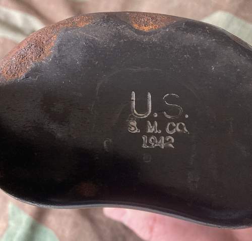 Black enamel US canteen 1942 info help