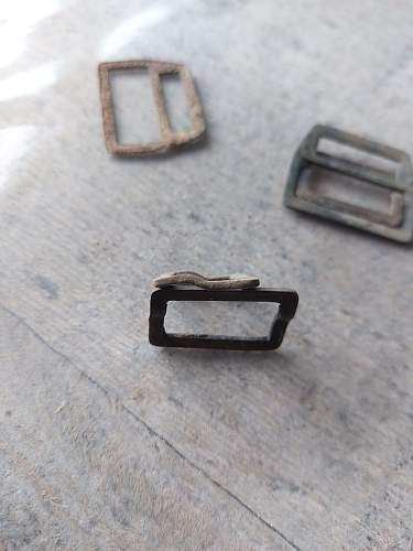 Identification british buckle