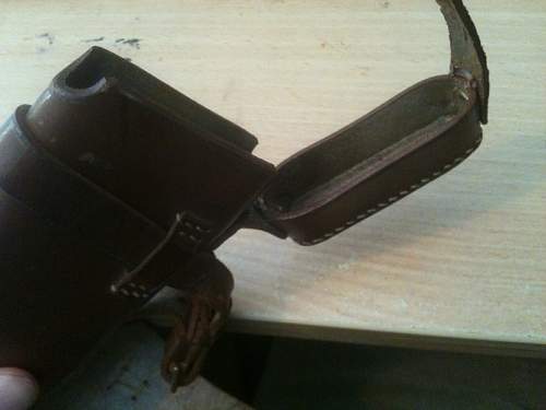 Identification - Leather pouch, Sam Browne? Ammo? Holster