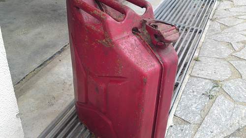 1943 British jerrycan