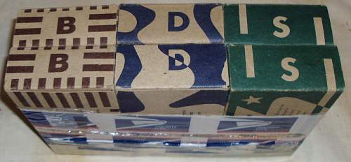 WWII K Ration Crate and Carton buy from SOS, Hiram Walker &amp; Sons, INC. made and 10 - 44 dated