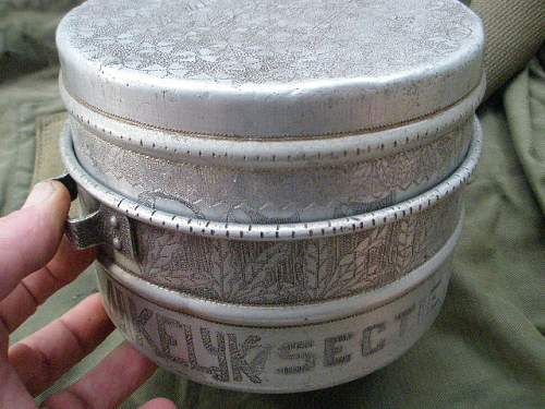 POW Art Mess kit?? Dutch/Japanese Prisoner?? Help Please